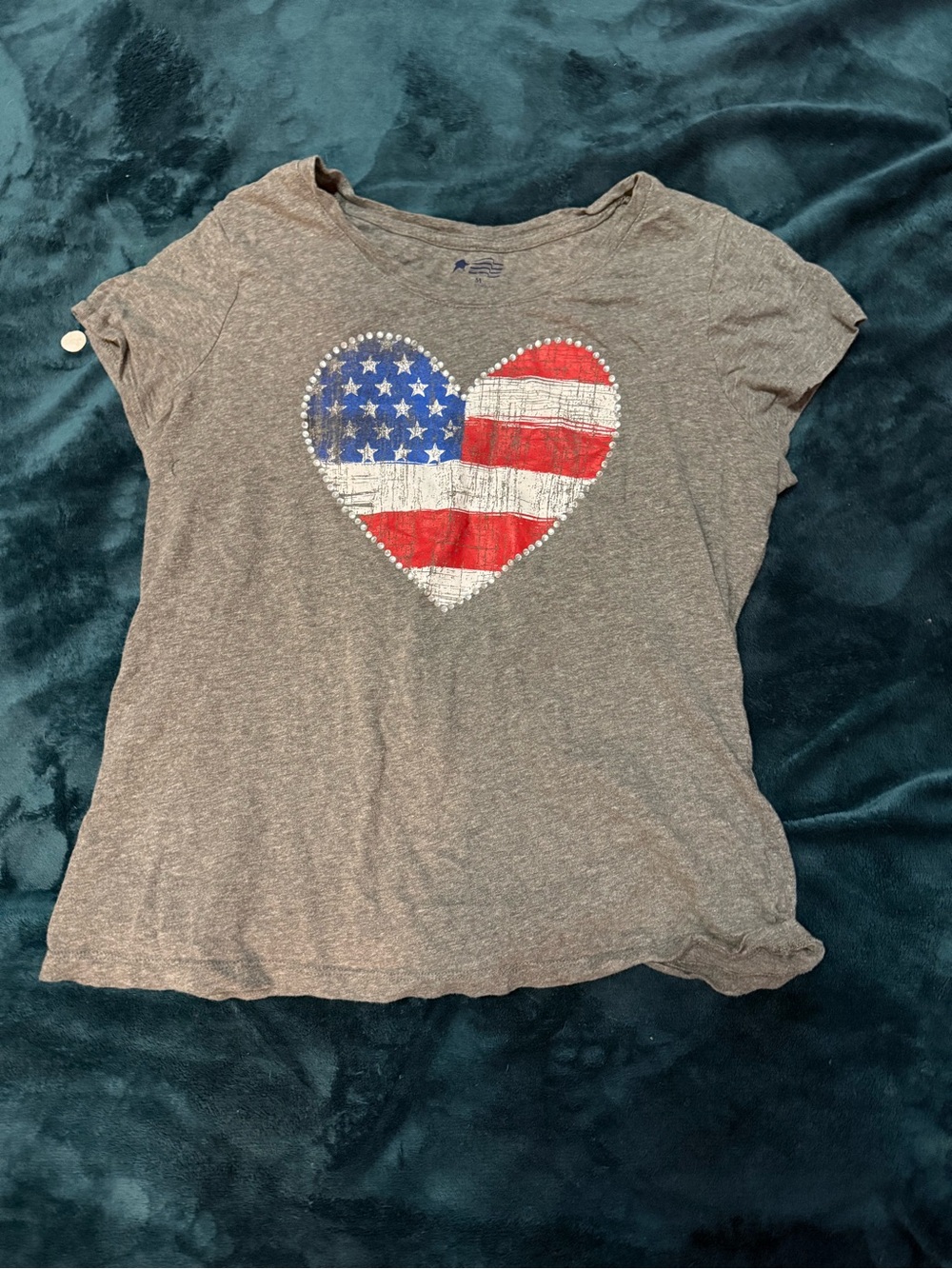 Women's Gray Tee with American Flag Heart Graphic